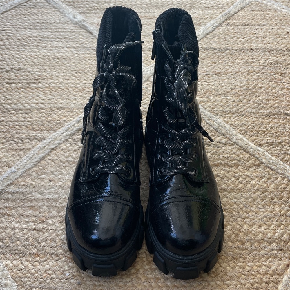 Circus by Sam Edelman Black Ankle Boots